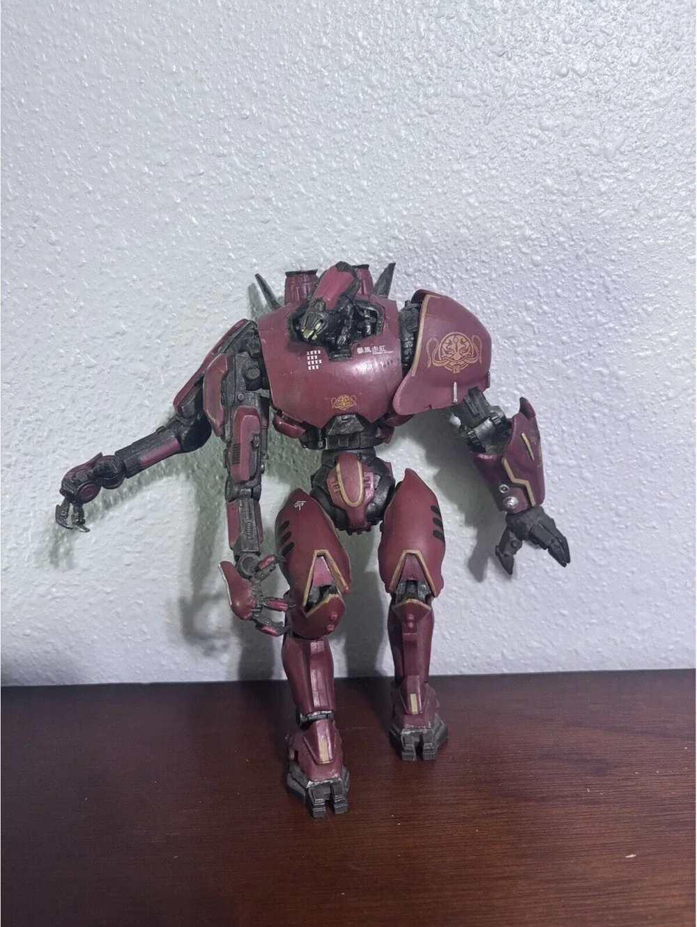 Pacific Rim Crimson Typhoon Jaeger 7